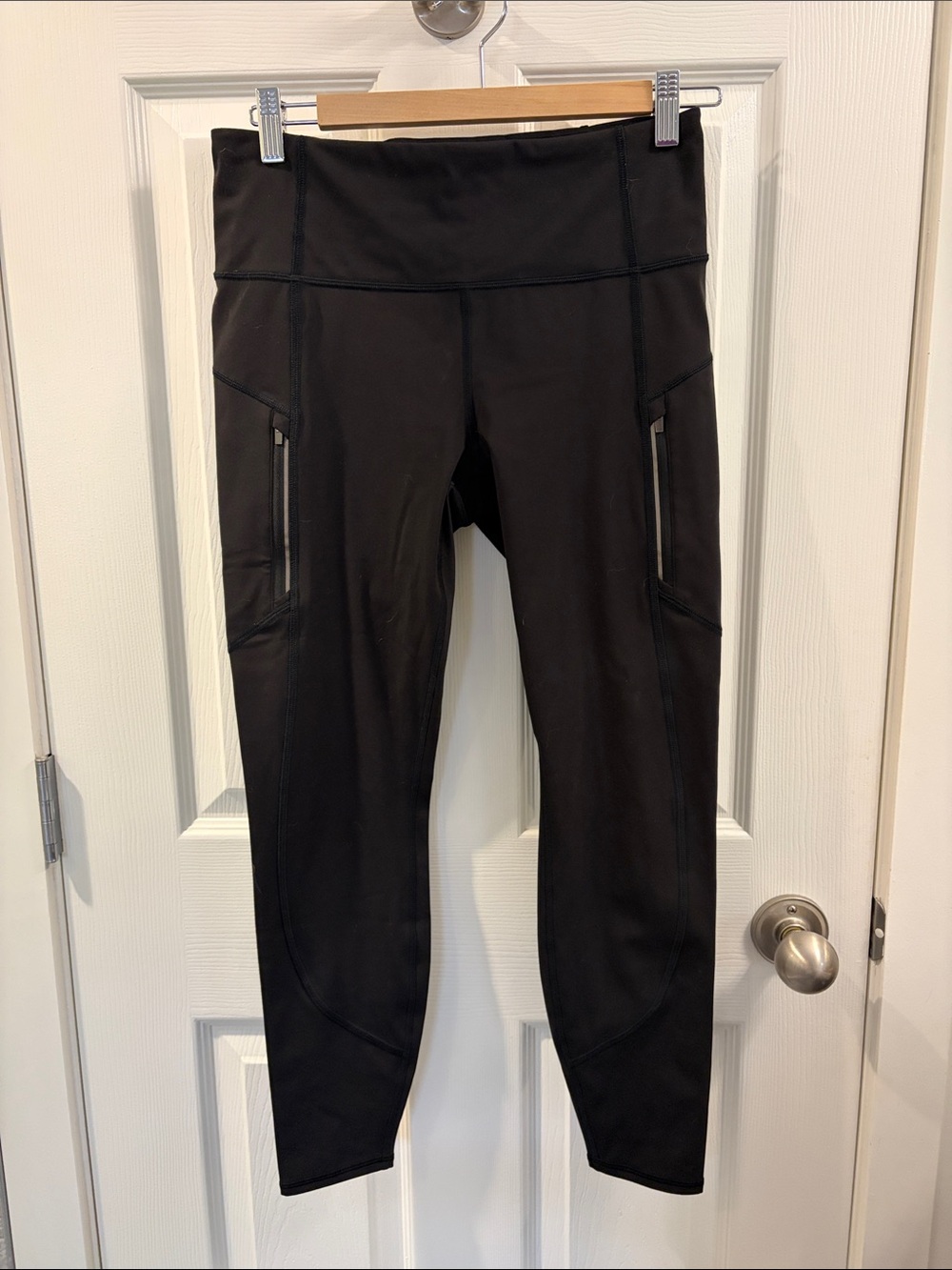 Athleta Black High-Waist Pocketed Leggings